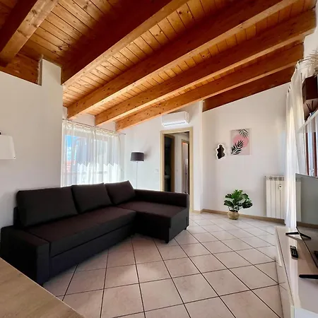 Big Skyview Goldoni - Duomo M4 Lin Airport Apartment Milan Exterior photo